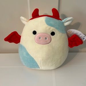 Squishmallows 8" Halloween Belana the Cow in a Devil Costume